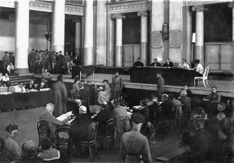 Допросы на Петроградском процессе